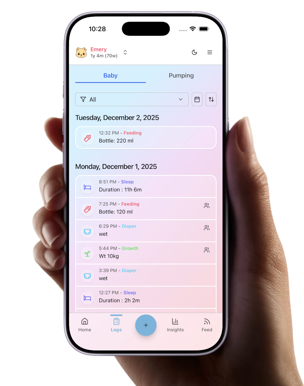 WEEWEELU mobile app showcasing real-time tracking.